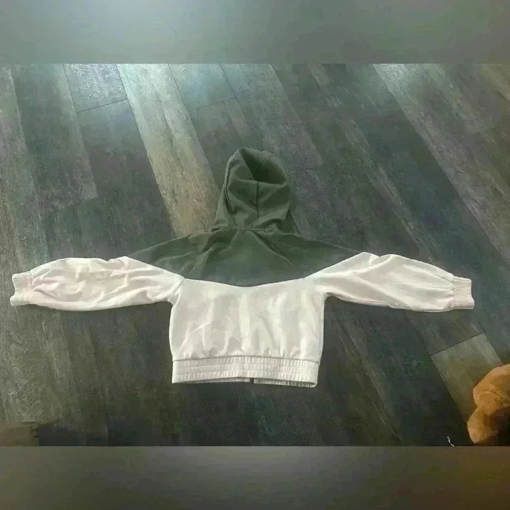 Zara girl sweat suit.